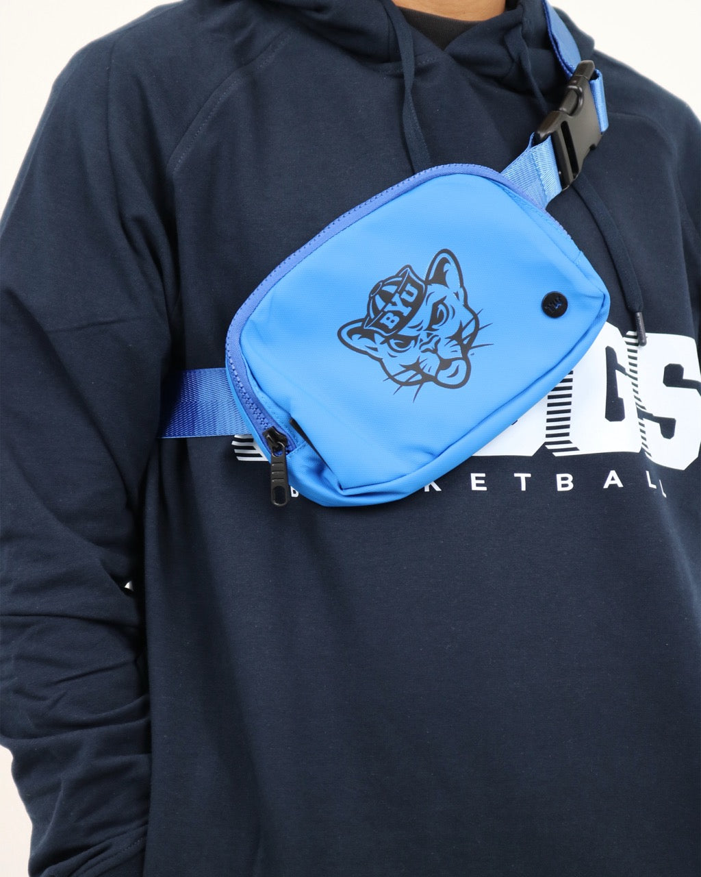 LE Cougar Crossbody Royal Blue